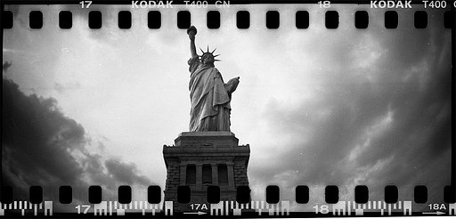 A Photographer’s Lifestyle Guide to New York: Best Photo Spots & Art Highlights