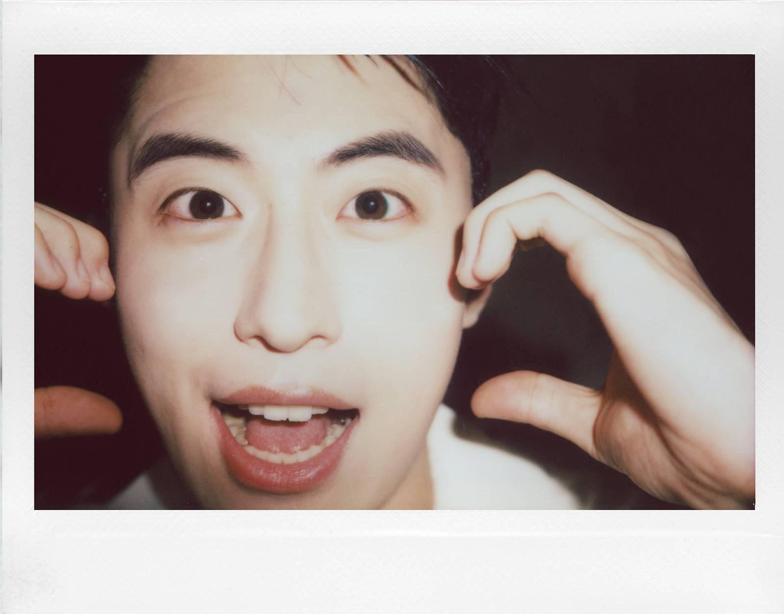 © 一顆小瓜子 | Lomo'Instant Wide Glass