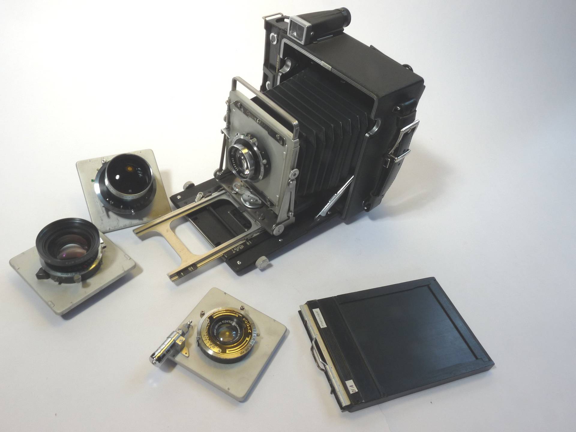 Graflex Crown Graphic © David Joyner via Flickr, Image used under Creative Commons license