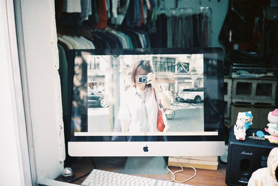 ©唐夏雯｜使用 Lomo MC‑A 全自动随拍胶片相机 &amp;  LomoChrome Classicolor ISO 200 135 经典版彩色负片 拍摄