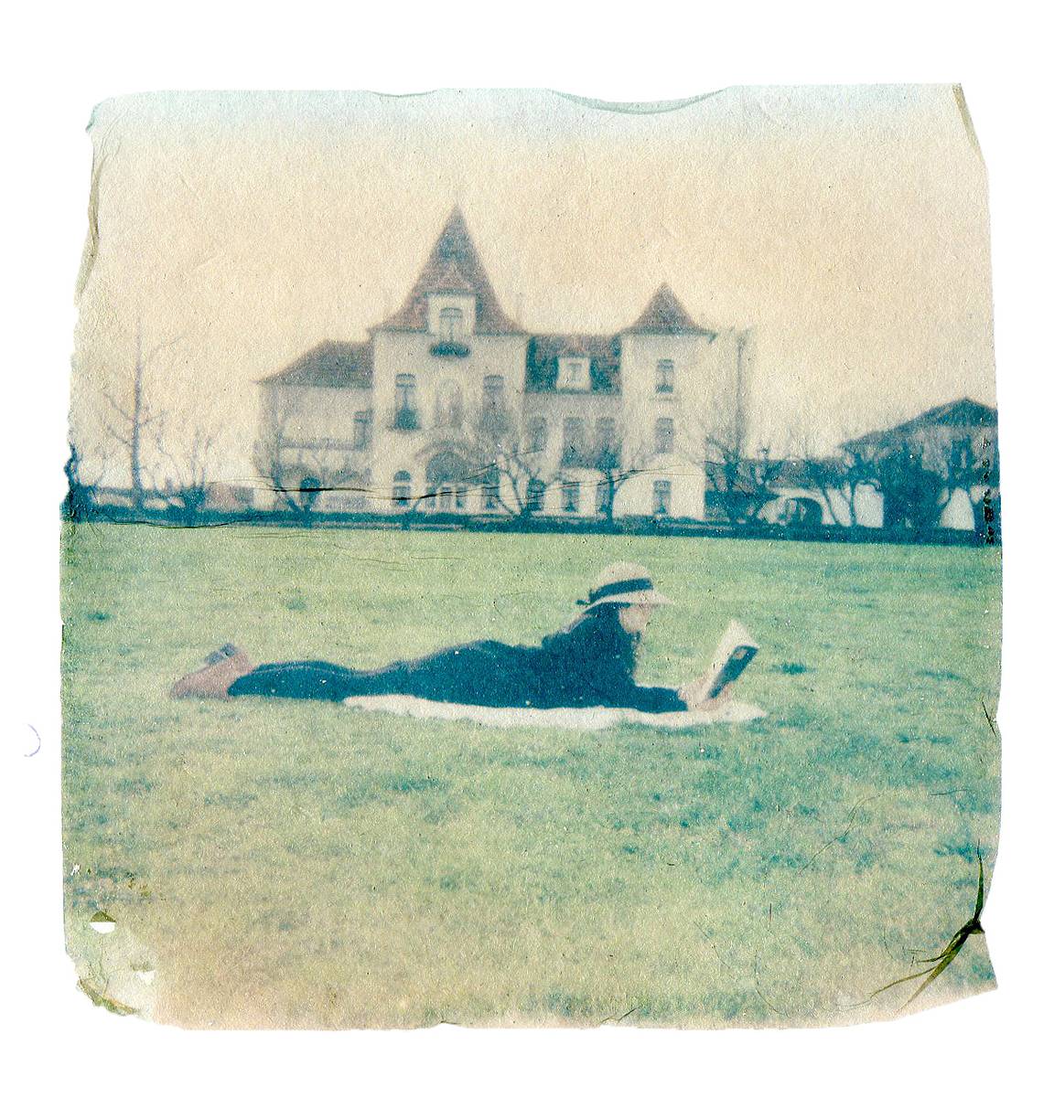 Women in Analogue