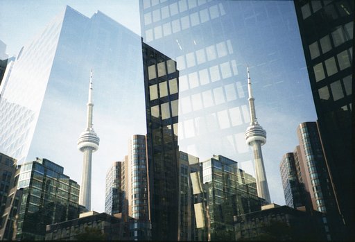 La torre más alta de Toronto