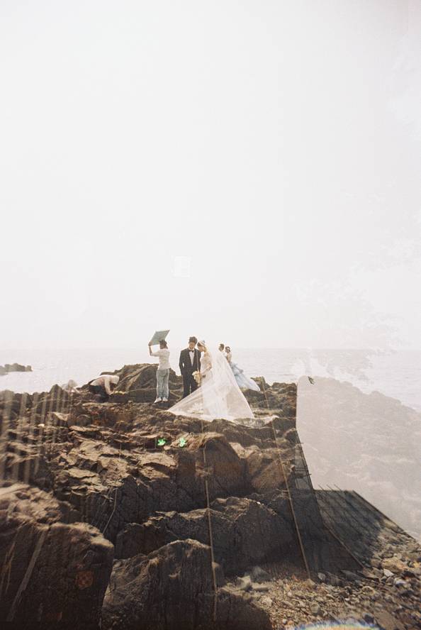 大连 × 成都｜© Zheng Yingyue、冯嘉益｜Lomography Color Negative 135 彩色负片胶卷