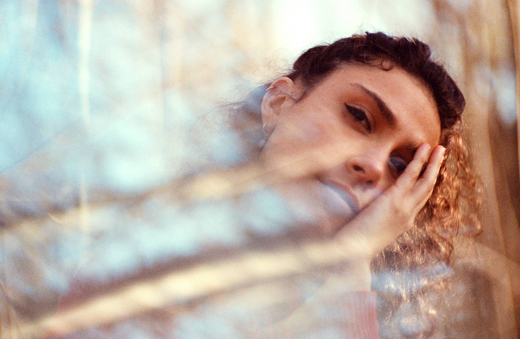 First Impressions of the New Petzval 80.5 mm f/1.9 MKII · Lomography
