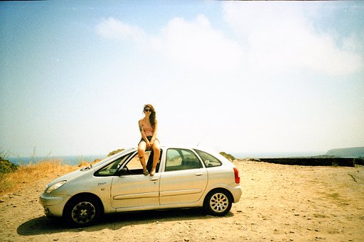 Meet our LomoGuru: La Fille Renne (@lafilledeer)