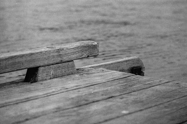 Lens: Mamiya Sekor 100mm f2.8 · Lomography
