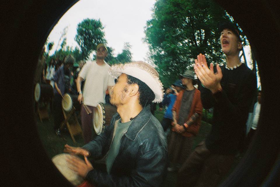 © 饼干， 春游音乐节 | 使用 Fisheye No.2 135 第二代鱼眼胶片相机 &amp; Lomography Color Negative ISO 800 135 彩色负片胶卷 拍摄