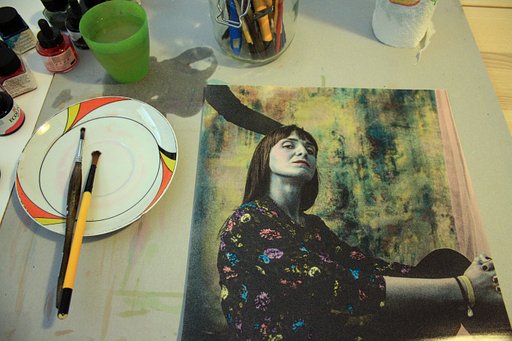 5+1: Chiara Dondi Teaches us the Forgotten Art of Hand-Tinted Photography