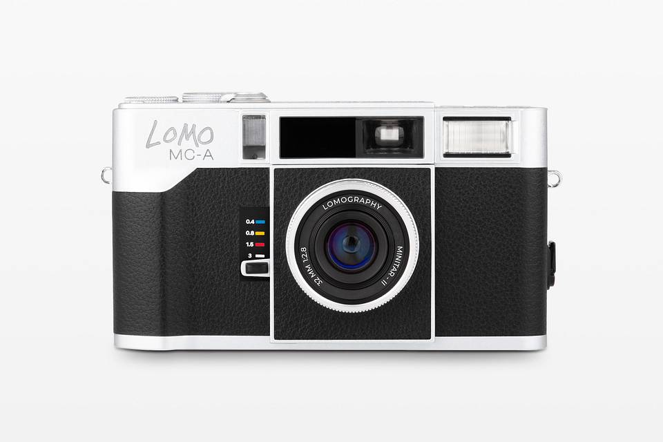Lomo MC-A 135 全自动随拍胶片相机 - 经典银