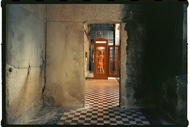 Camera: Contax G1 Biogon 28mm f2.8 · Lomography