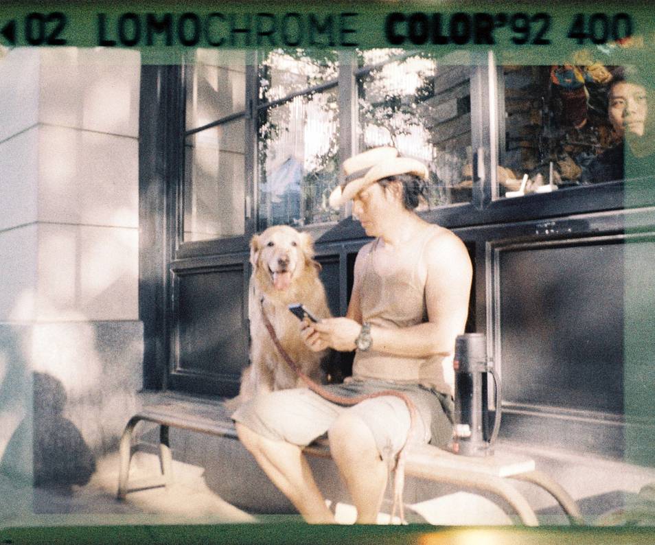 Credits: 杨荣杰 周培祥｜LomoChrome Color '92 ISO 400 110 日落版
