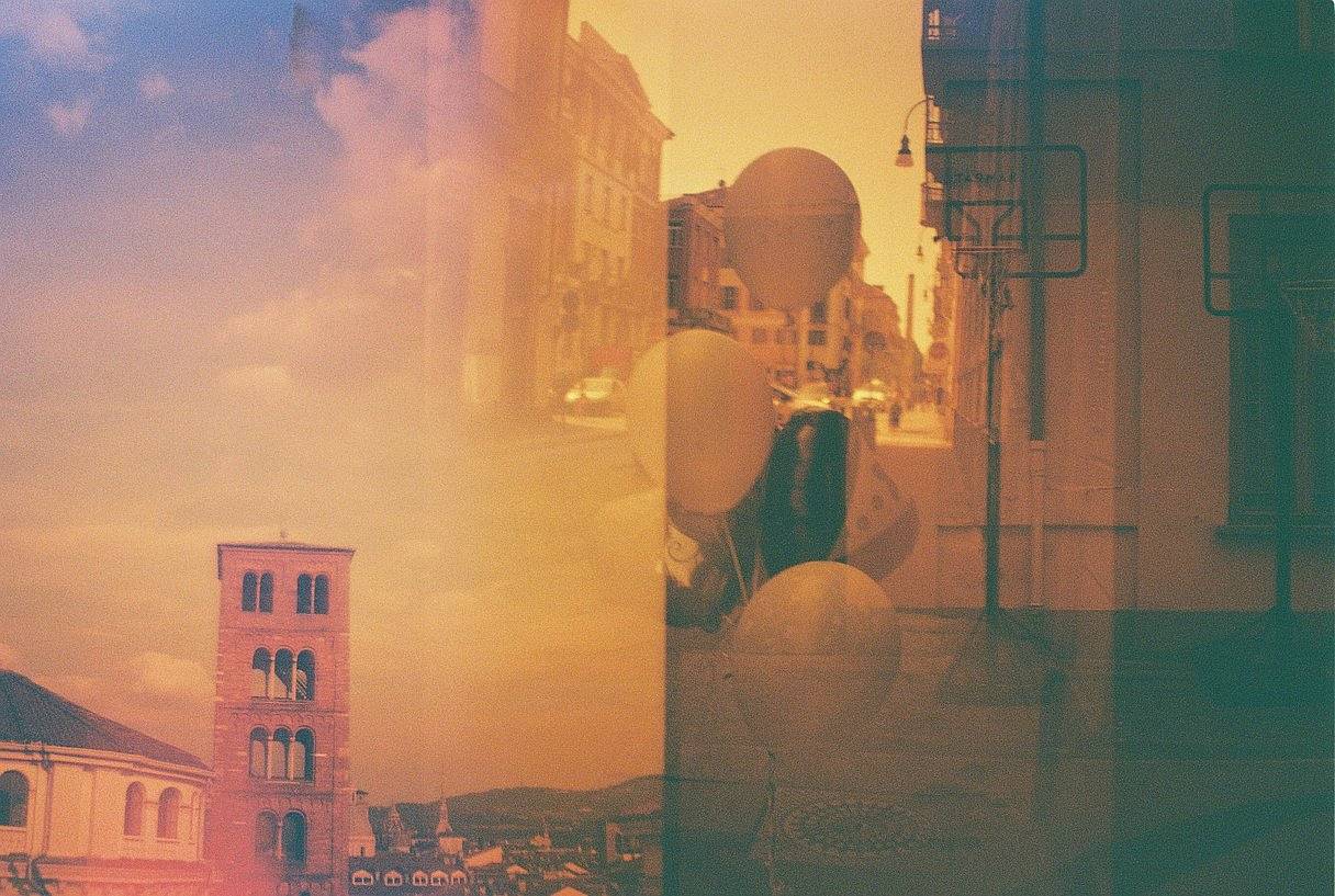 Credits: burcik, izzybennett, melissaperitore &amp; lazy_fotography