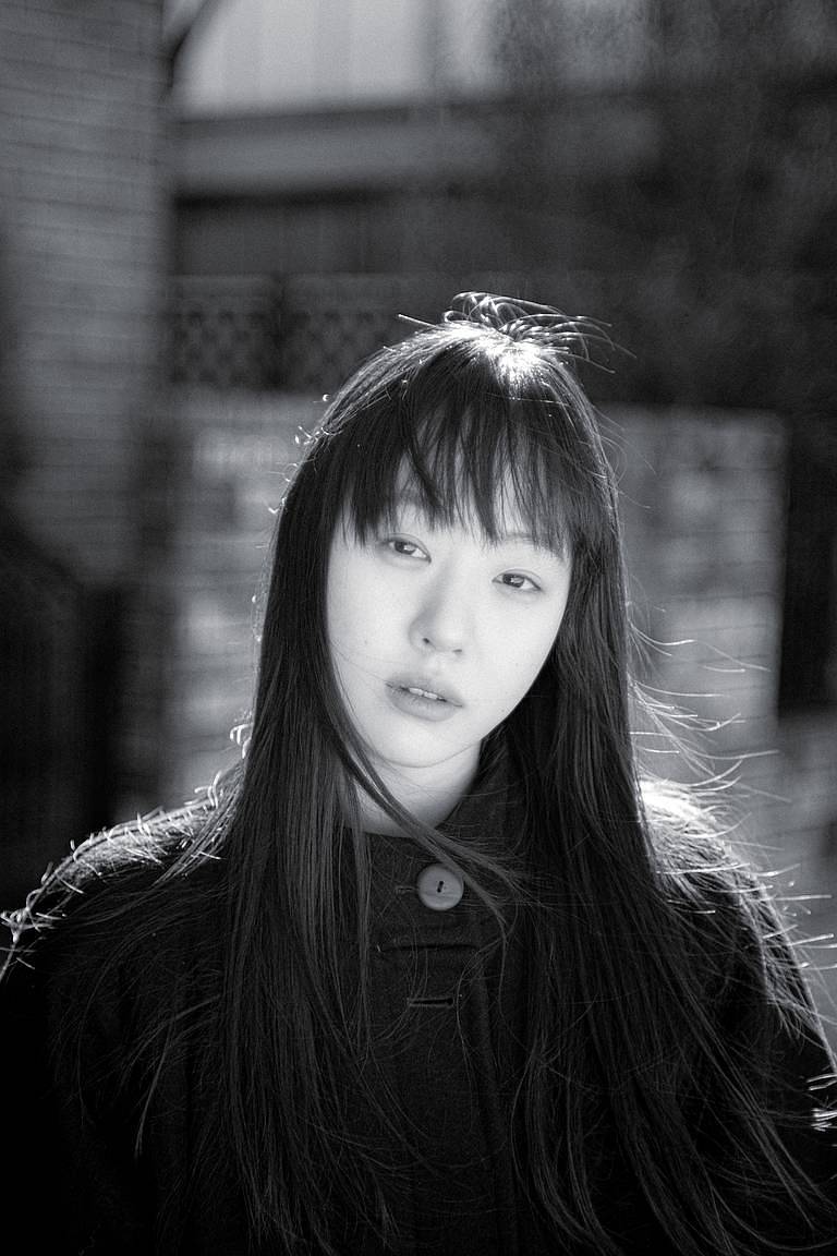 © Chaemoo Kim | 模特 Dawon Lee | Nour Triplet V 2.0/64 Bokeh Control 诺尔柔焦无反艺术镜头