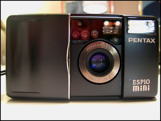 Lomopedia: Pentax Espio Mini