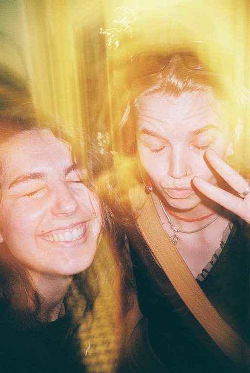 Lomopedia: Olympus Ecru · Lomography