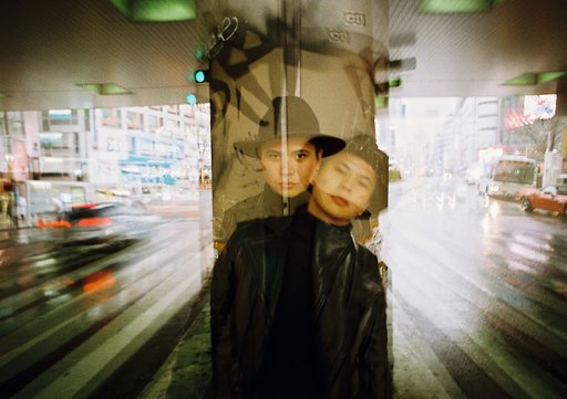 LomoAmigo: Mami Tanabe shoots with the LC-Wide