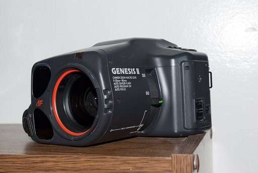 Chinon Genesis II: SLR Versatility, Point and Shoot Simplicity