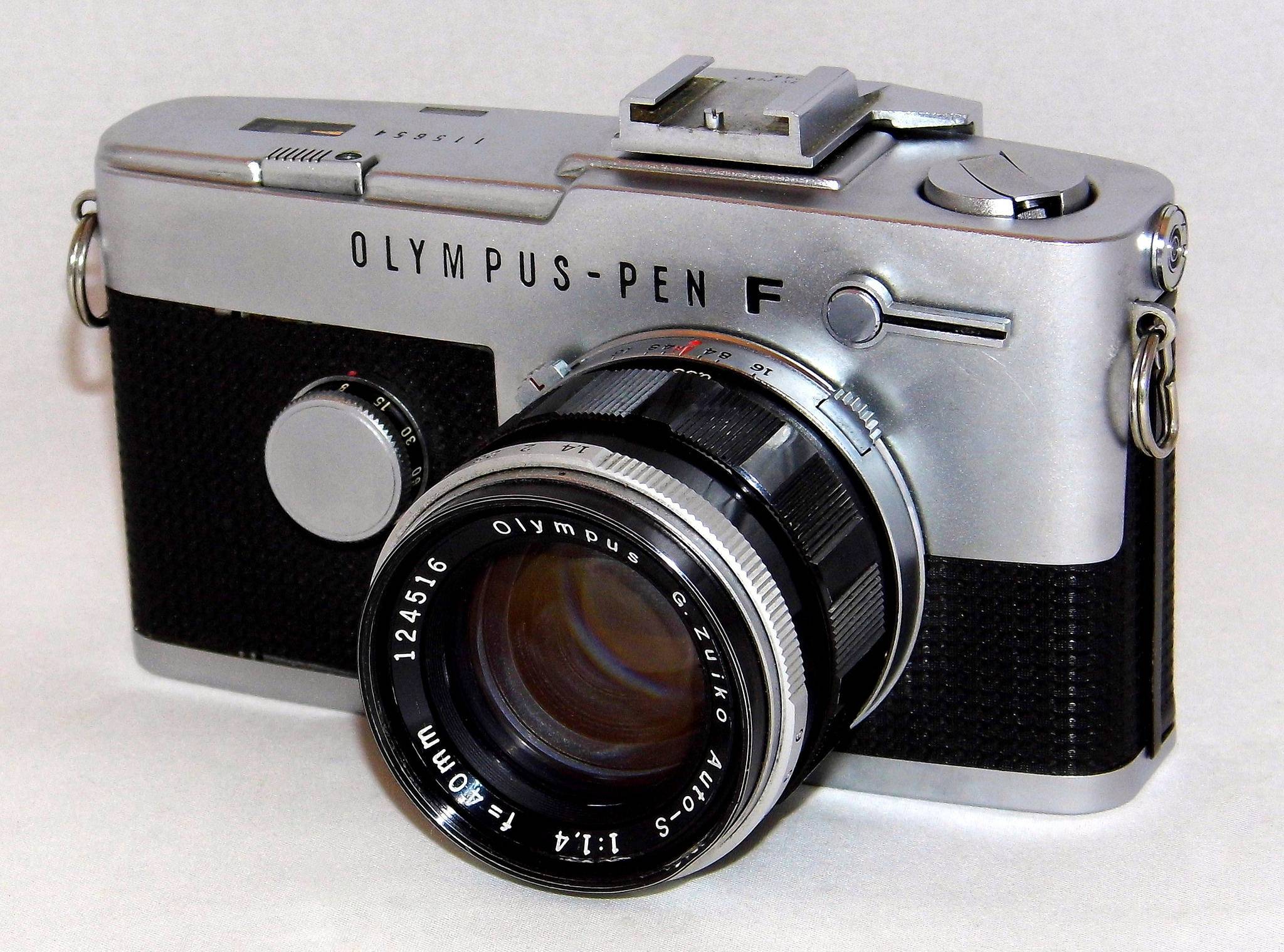Lomopedia: Olympus Pen F · Lomography