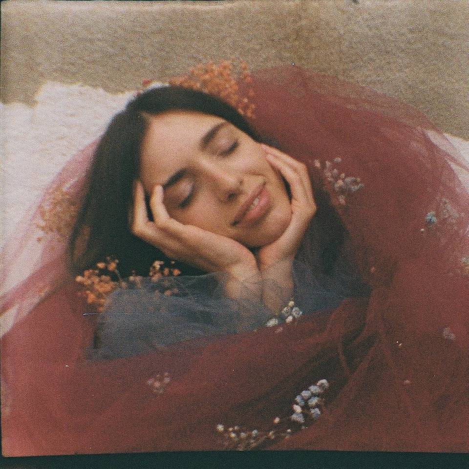 由 Carla Roche Roca 使用迷你鱼眼胶片相机和 Lomography CN Tiger 110 负片胶卷拍摄