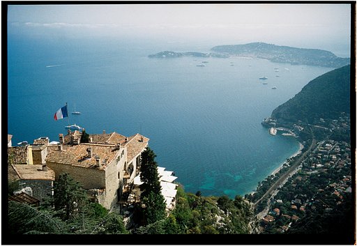 Around the World in Analogue: Nice/Èze, France