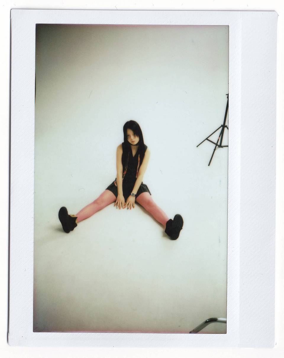 © Kim Kkam | Lomo'Instant Wide Glass | Model: Hyejin Shin