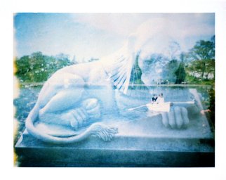Film: Polaroid Studio 125i · Lomography