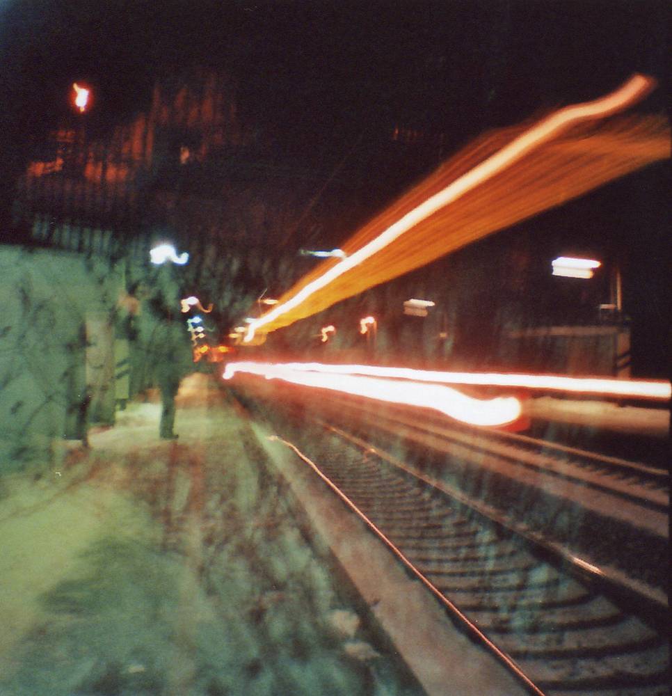 Diana Mini - どこでも持っていく私のかわいいカメラ！ · Lomography