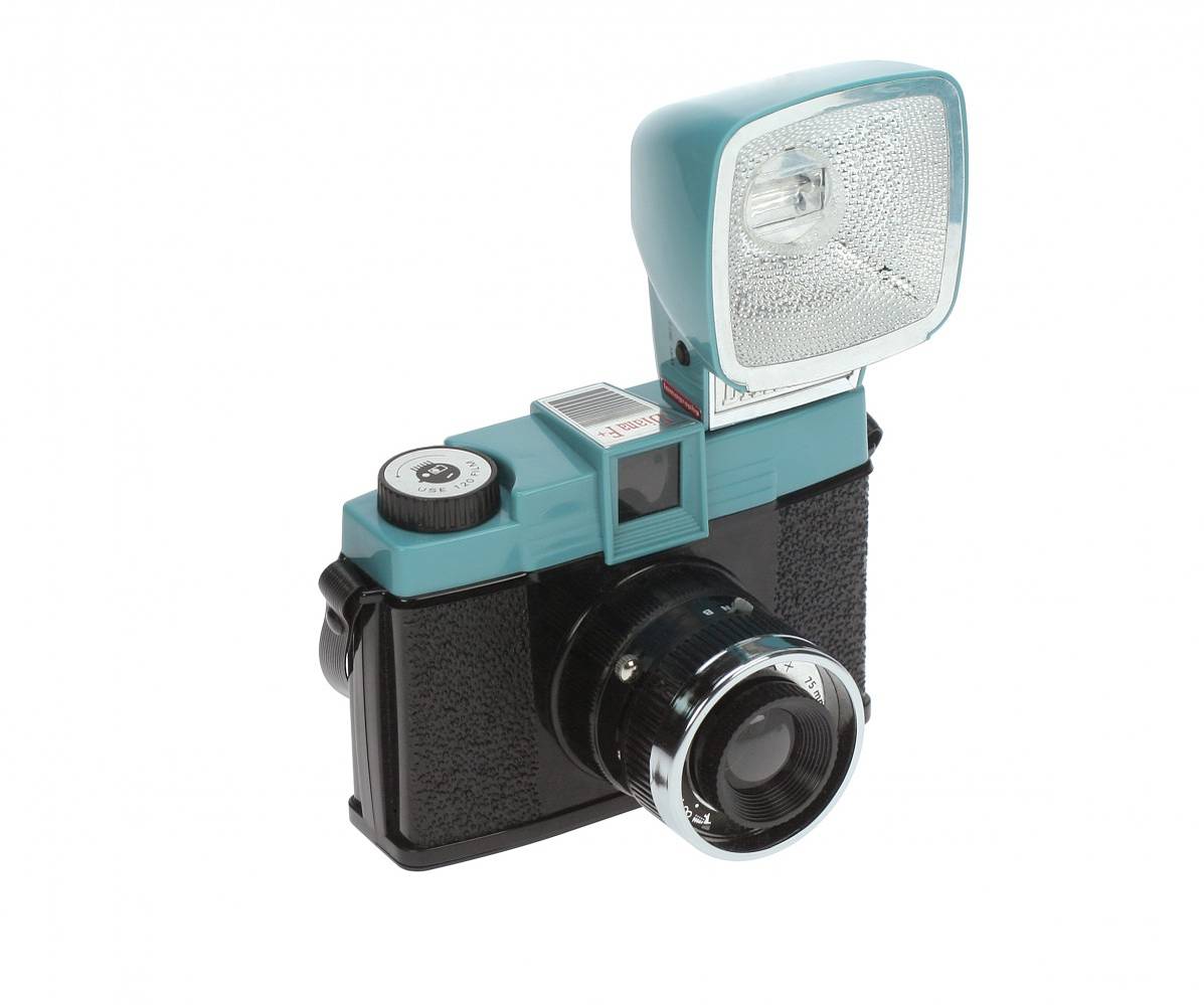 レビュー】Diana F+ Lensシリーズ×デジタルカメラ · Lomography