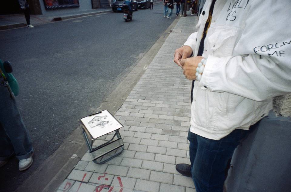 由三禾使用 LomoApparat 21mm 阿帕赫超广角胶片相机和 Lomo CN 800 135 拍摄
