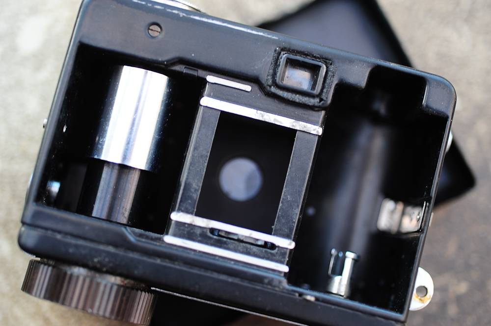 Lomopedia: Ricoh Auto Half · Lomography