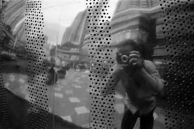 Camera: konica 現場監督 28WB · Lomography