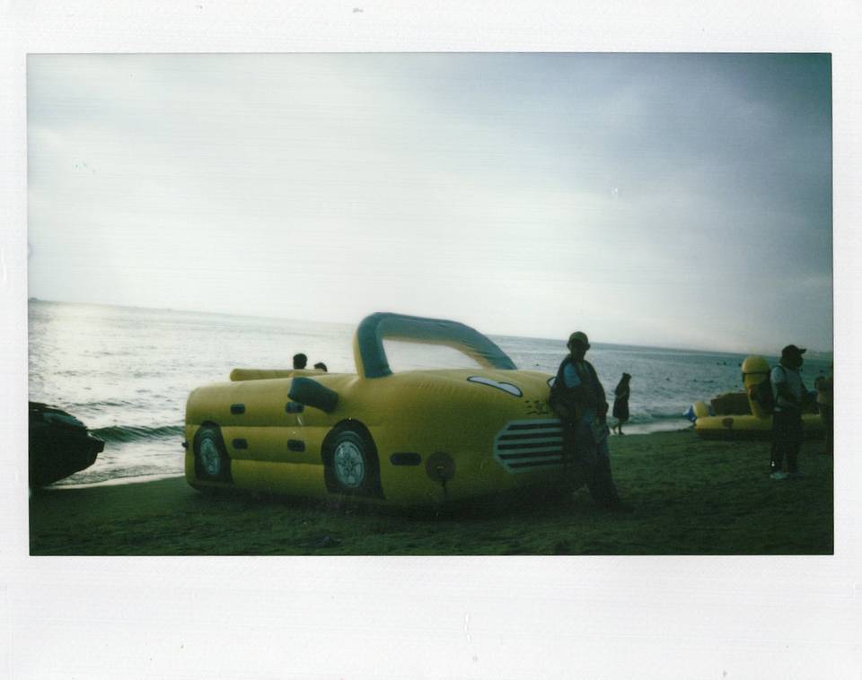 © Deng Xiaona, Feng Jingzhi, Meng Lu, Jin Yuxuan, Liu Baiyu, Zhou Yi, Wang Xiangyi, 使用 Lomo'Instant Wide Glass 宽幅玻璃镜头拍立得相机 &amp; Lomo'Instant Square Glass 方形拍立得相机 &amp; Lomo’Instant Automat Glass 广角玻璃镜头拍立得相机 拍摄