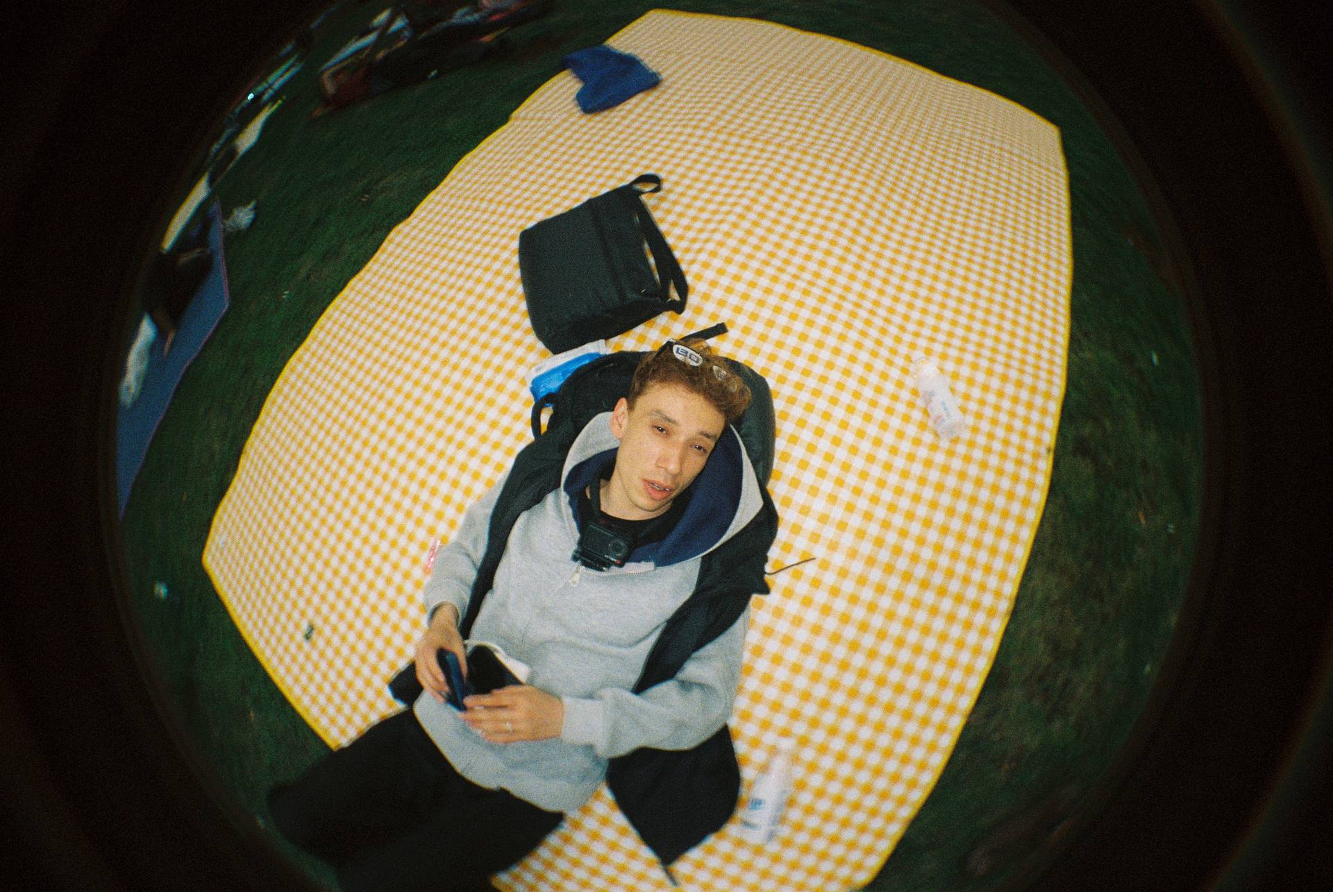 © 饼干， 春游音乐节 | 使用 Fisheye No.2 135 第二代鱼眼胶片相机 &amp; Lomography Color Negative ISO 800 135 彩色负片胶卷 拍摄