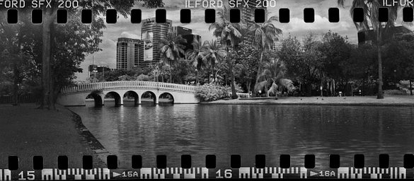 Lens: Tōkyō Kogaku Topcor Professional 105mm f/3.5 · Lomography