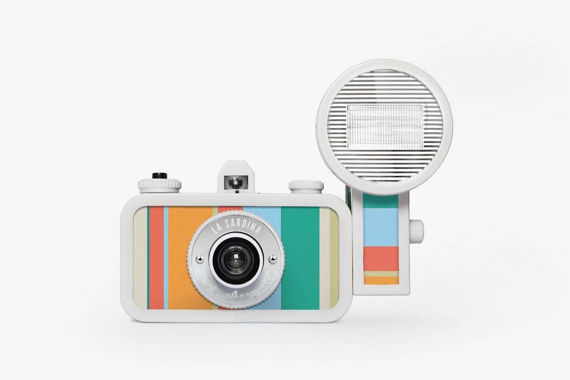 Lomopedia: Lomography La Sardina · Lomography