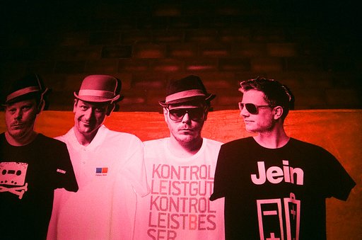 On Tour with Fettes Brot - LomoAmigos live on stage