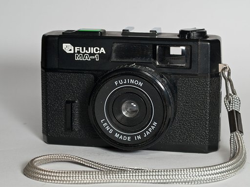 Fujica MA 1: "Lens Made in Japan"