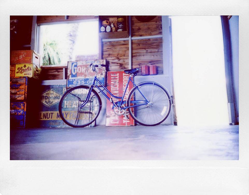 相机: Lomo'Instant Wide Glass 宽幅玻璃镜头拍立得相机 | 摄影师: Fumihiko Suzuki