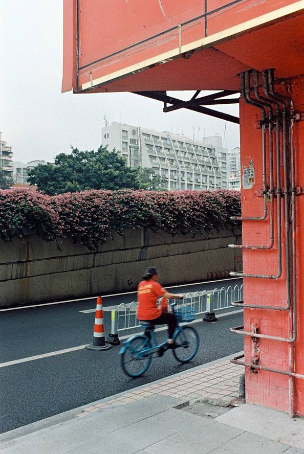 ©广州 Gagman ｜LomoChrome Classicolor ISO 200 135 经典版彩色负片