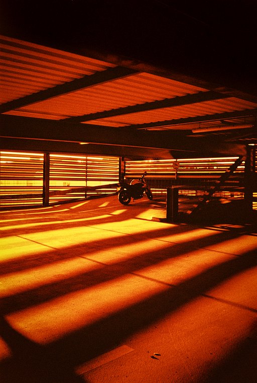 Turning Simple Scenes Into Works of Art: David Hennen Tests the Lomogon 2.5/32 Art Lens